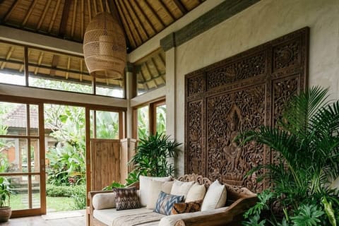Balinese Retreat interior